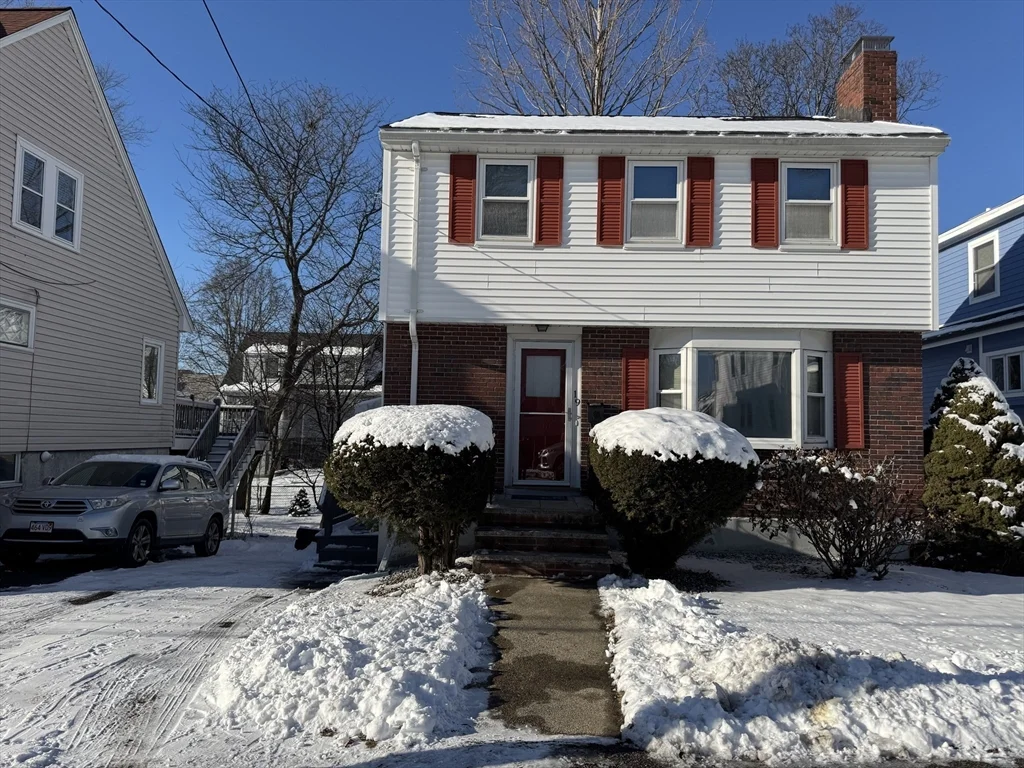 3 bed, 1 bath apartment for rent at 19 Thurlow St, Boston — photo 23 of 26