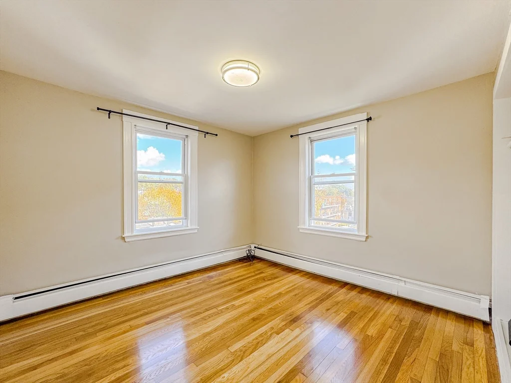 1 bed, 1 bath apartment for rent at 19 Town Hill St Unit 2, Quincy — photo 8 of 9