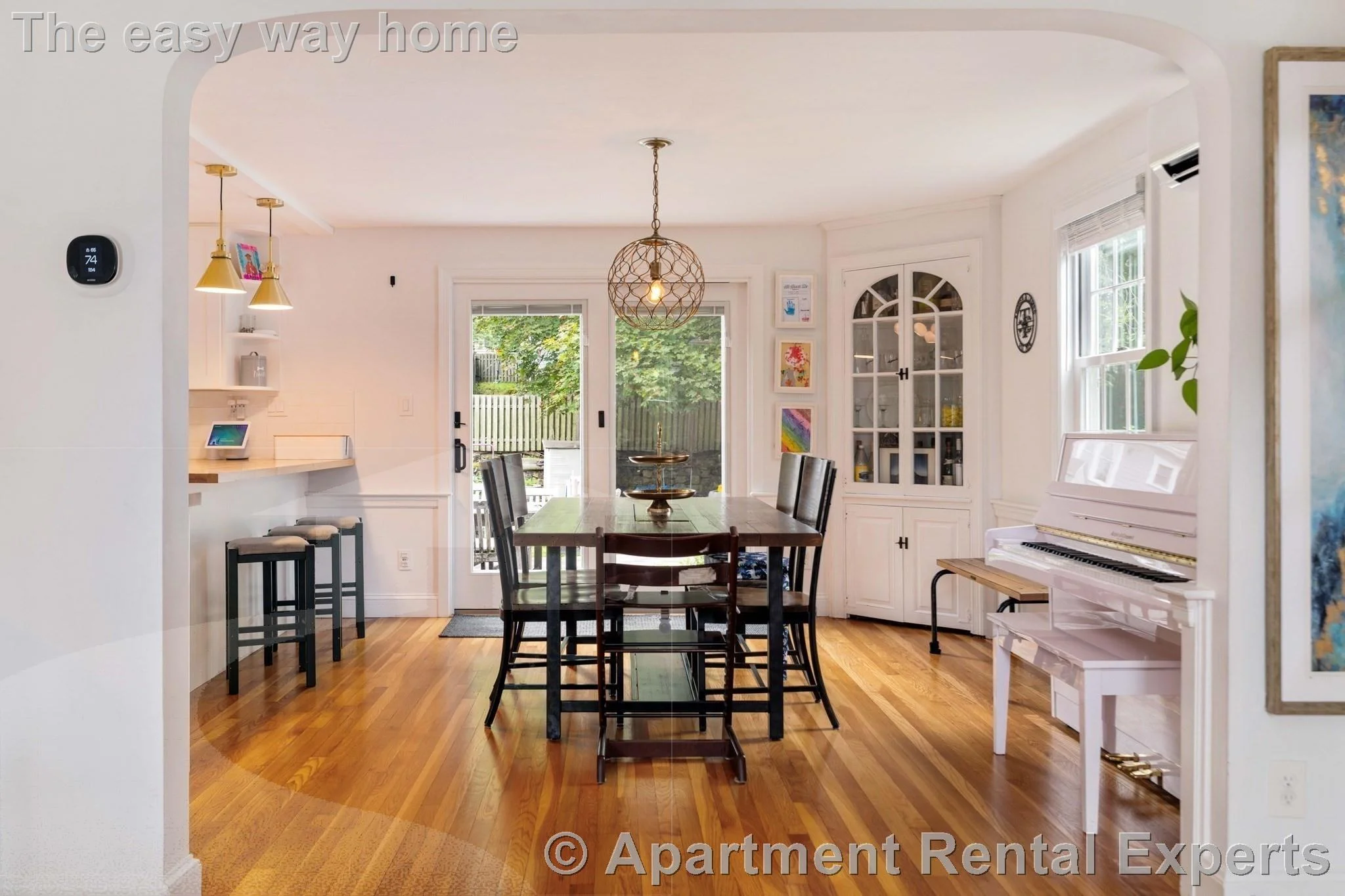 4 bed, 1 bath apartment for rent at 19 Trenton St, Melrose — photo 9 of 29