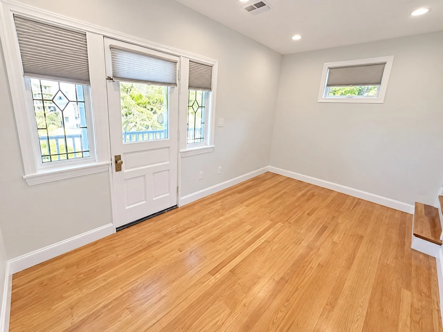 2 bed, 1 bath apartment for rent at 19 Trescott St Unit 3, Quincy — photo 8 of 22