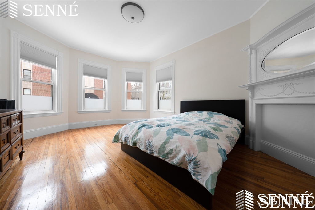 3 bed, 1 bath apartment for rent at 19 Trowbridge St Unit 1, Mid-Cambridge — photo 5 of 10