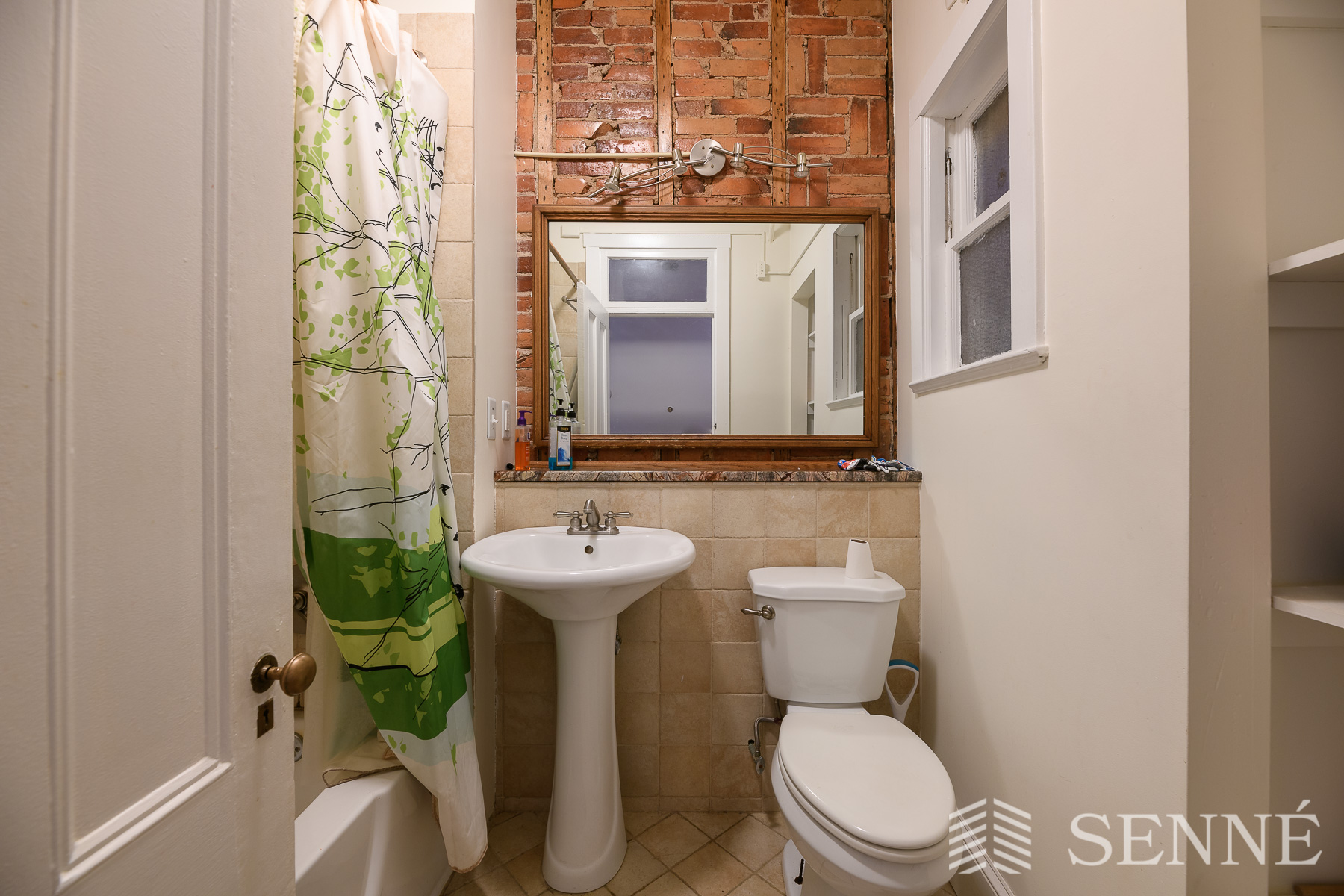 3 bed, 1 bath apartment for rent at 19 Trowbridge Unit 2, Mid Cambridge — photo 5 of 9