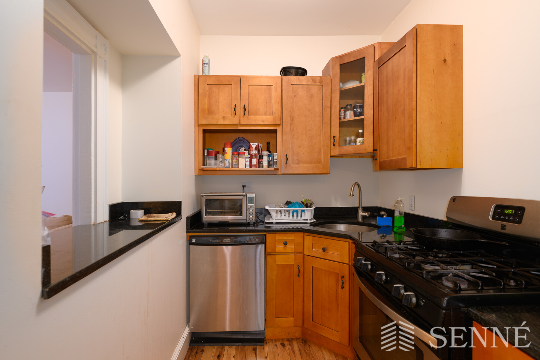 3 bed, 1 bath apartment for rent at 19 Trowbridge Unit 2, Mid Cambridge — photo 7 of 9