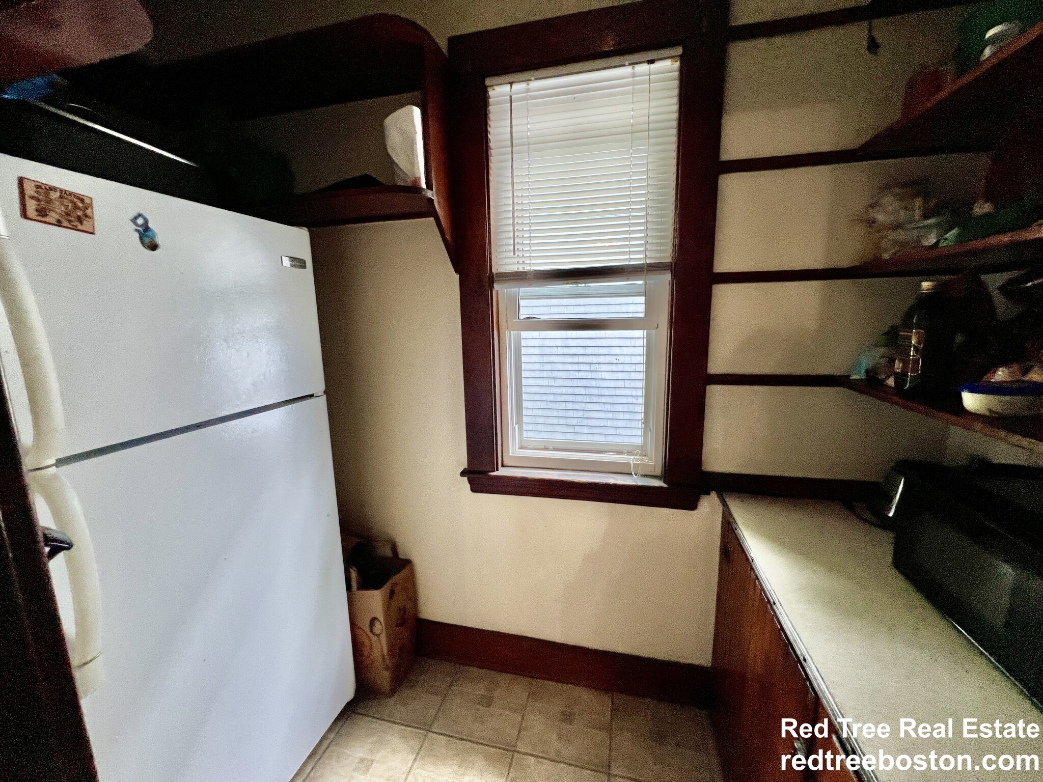 3 bed, 1 bath apartment for rent at 19 Turner St Unit 2, Brighton — photo 5 of 13