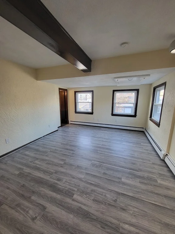 2 bed, 1 bath apartment for rent at 19 Underhill St Unit 2, Winthrop — photo 5 of 18