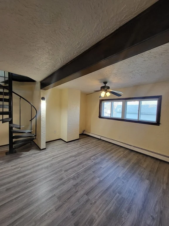 2 bed, 1 bath apartment for rent at 19 Underhill St Unit 2, Winthrop — photo 2 of 18