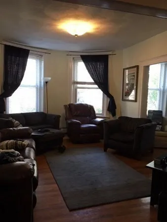 2 bed, 1 bath apartment for rent at 19 University Rd Unit 1, Aspinwall Hill — photo 8 of 16