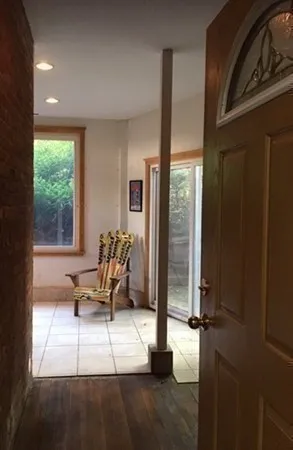 2 bed, 1 bath apartment for rent at 19 University Rd Unit 1, Aspinwall Hill — photo 15 of 16