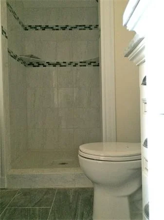 4 bed, 3 bath apartment for rent at 19 Upland Park Unit 2, Winter Hill — photo 21 of 26