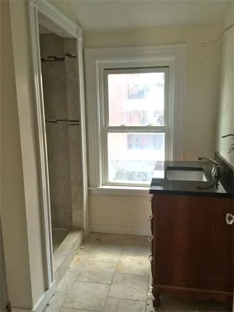 4 bed, 3 bath apartment for rent at 19 Upland Park Unit 2, Winter Hill — photo 17 of 26