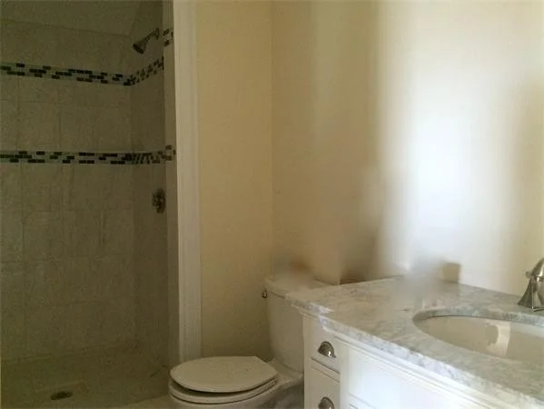 4 bed, 3 bath apartment for rent at 19 Upland Park Unit 2, Winter Hill — photo 20 of 26