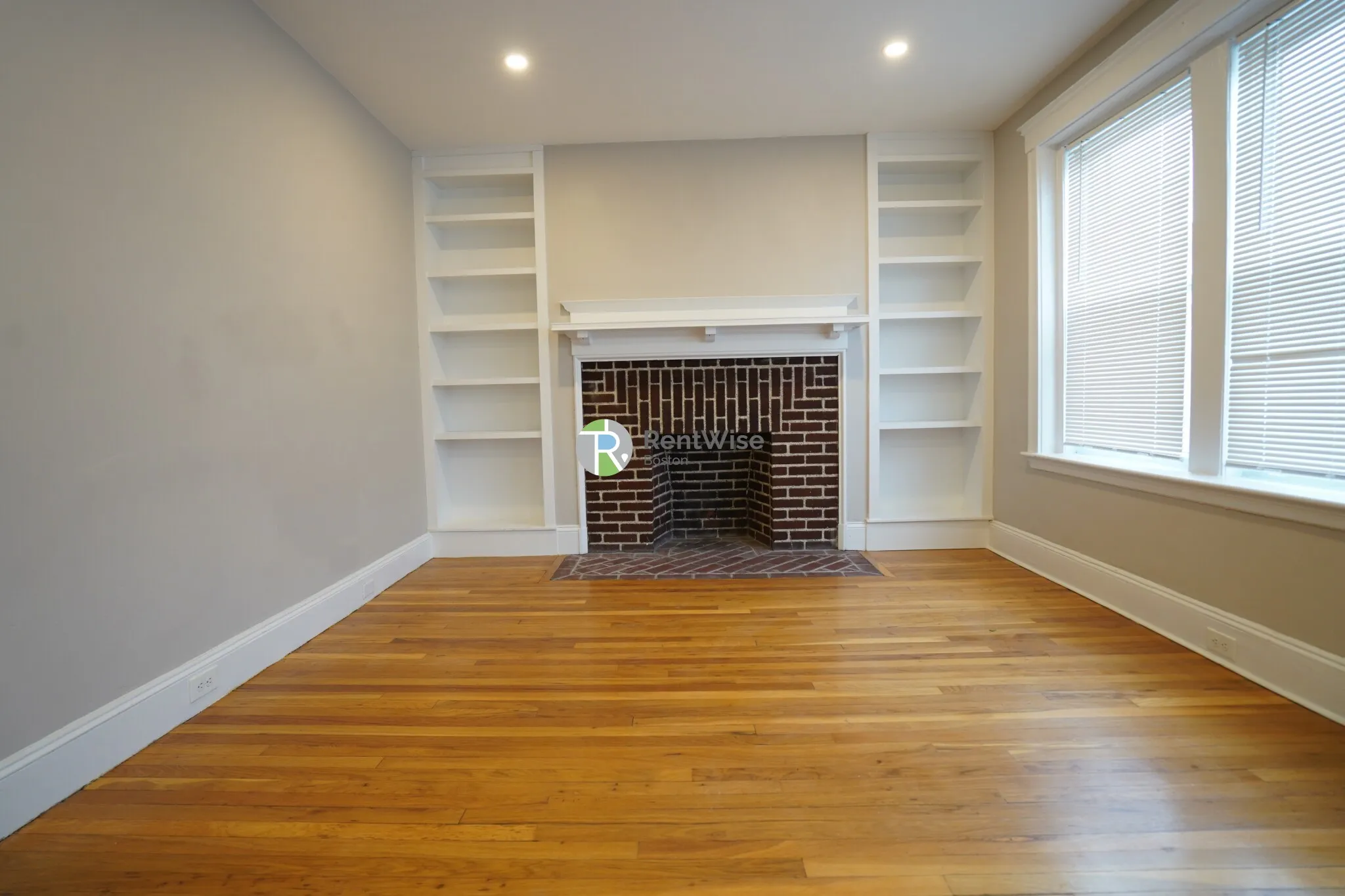 2 bed, 1 bath apartment for rent at 19 Vinal St Unit 10, Brighton — photo 3 of 20