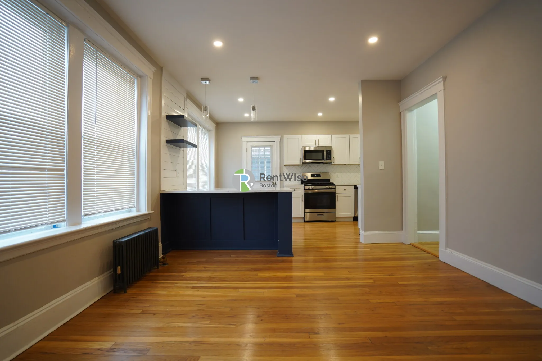 2 bed, 1 bath apartment for rent at 19 Vinal St Unit 10, Brighton — photo 4 of 20