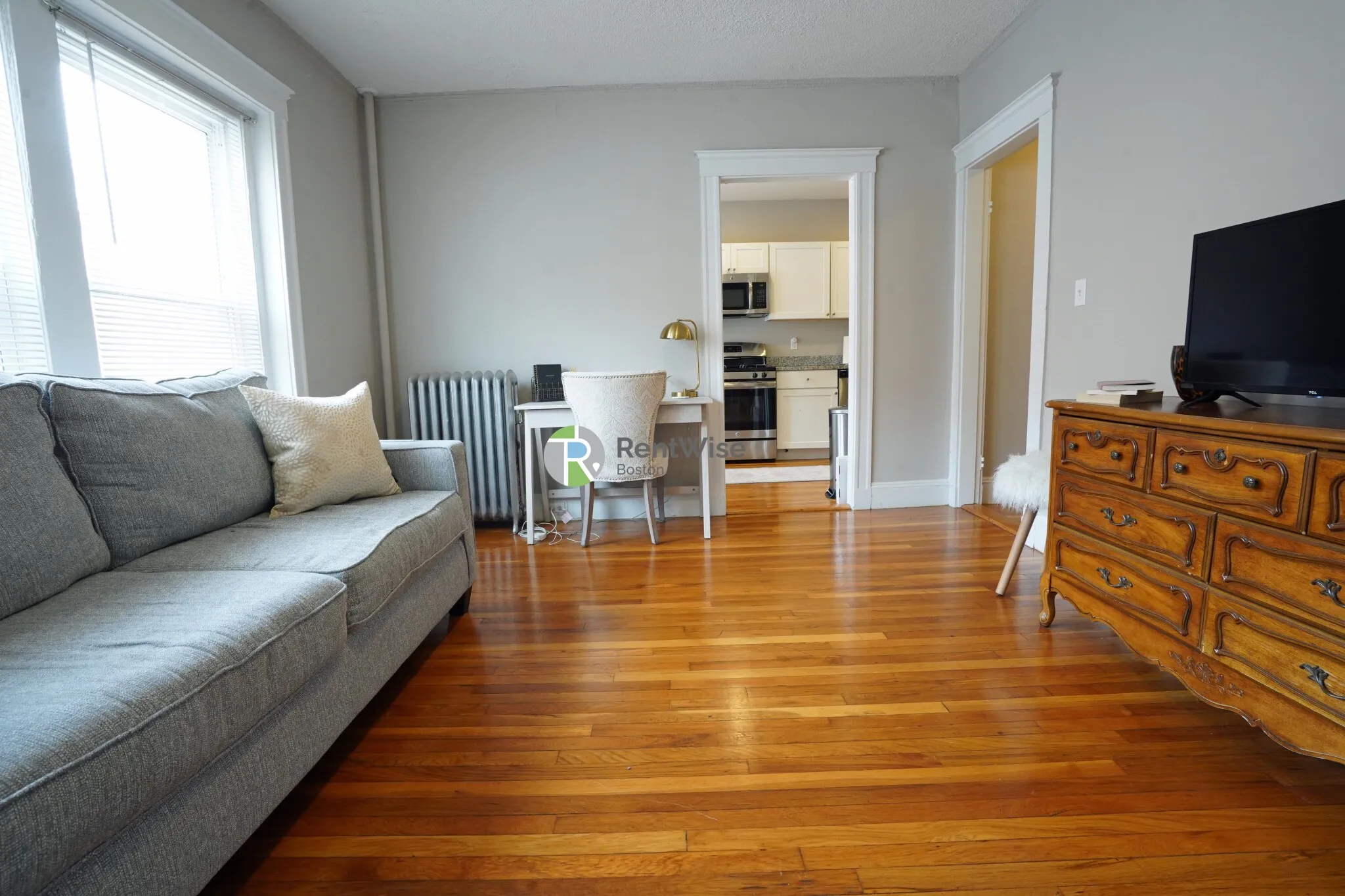 2 bed, 1 bath apartment for rent at 19 Vinal St Unit 2, Brighton — photo 3 of 26