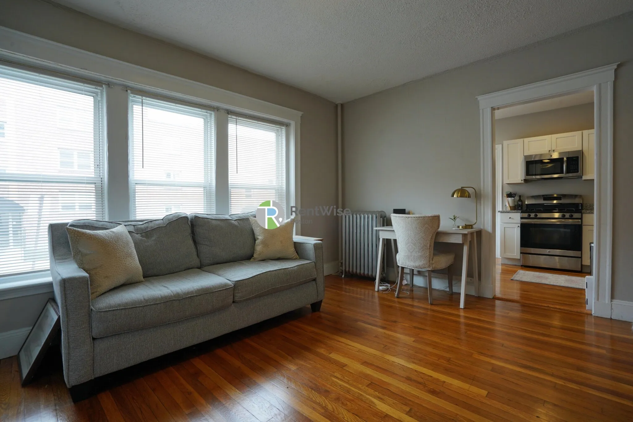 2 bed, 1 bath apartment for rent at 19 Vinal St Unit 2, Brighton — photo 5 of 26