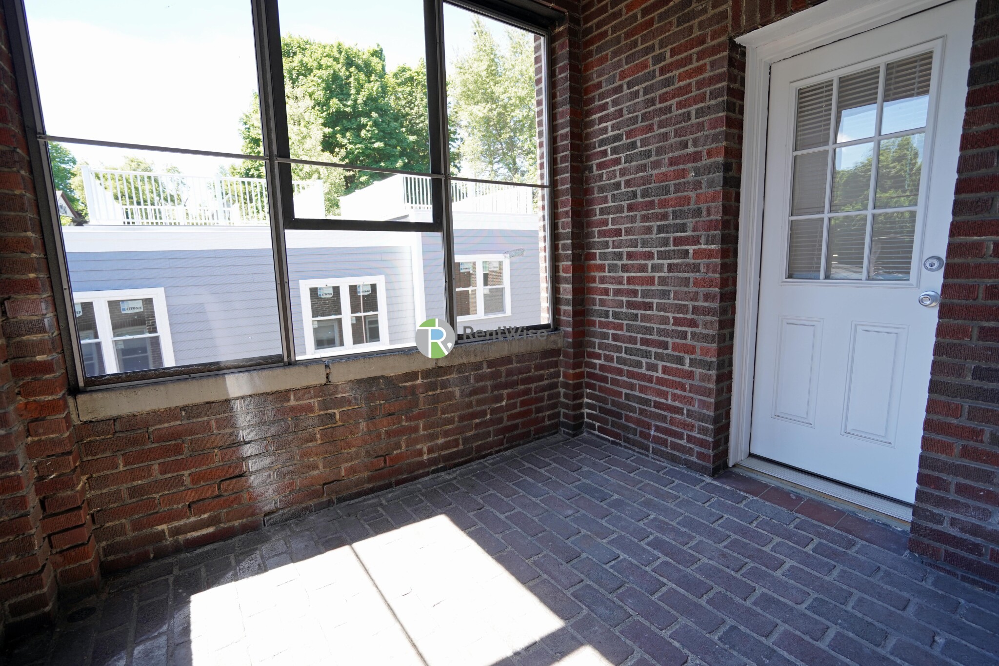 2 bed, 1 bath apartment for rent at 19 Vinal St Unit 9, Brighton — photo 24 of 26