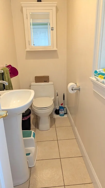 3 bed, 2 bath apartment for rent at 19 Vineland St Unit 19, Brighton — photo 5 of 13