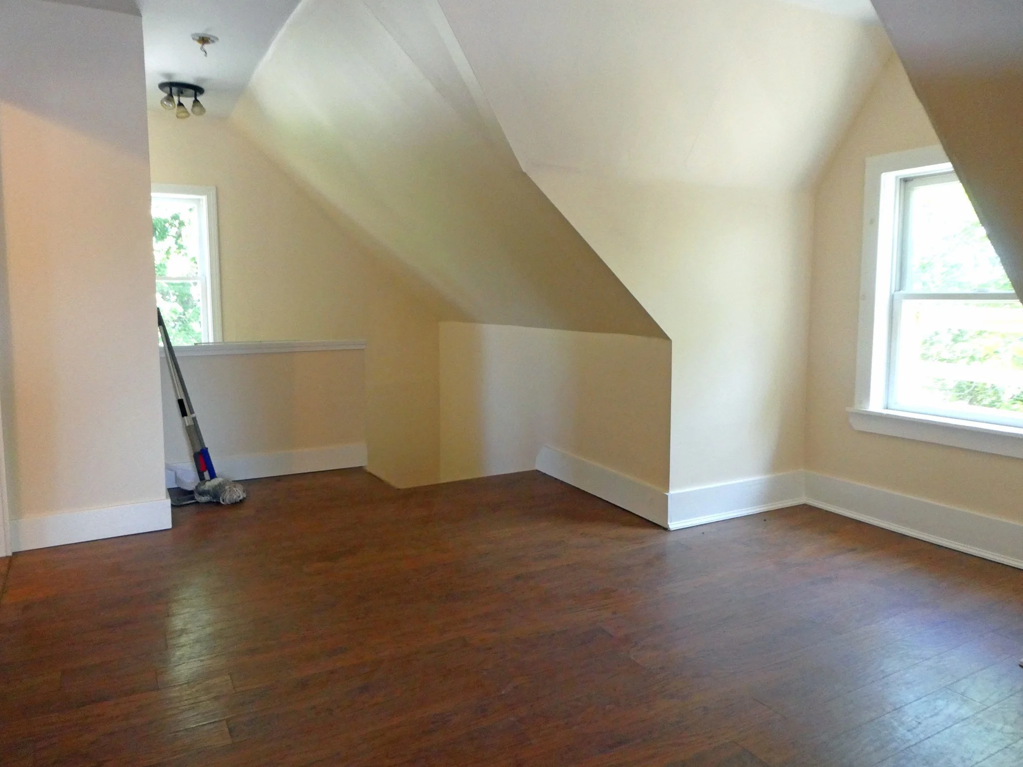 1 bed, 1 bath apartment for rent at 19 Wareham Street, Unit 4, Middleboro — photo 2 of 12