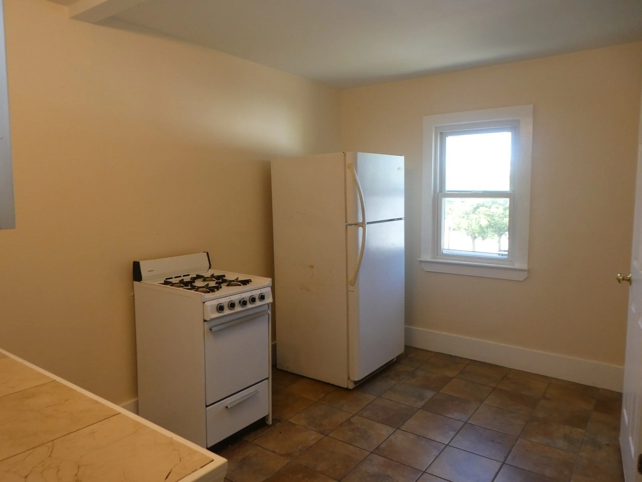 1 bed, 1 bath apartment for rent at 19 Wareham Street, Unit 4, Middleboro — photo 8 of 12