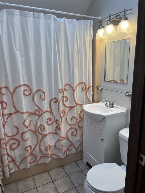 2 bed, 2 bath apartment for rent at 19 Washington Unit 2, Beverly — photo 16 of 21