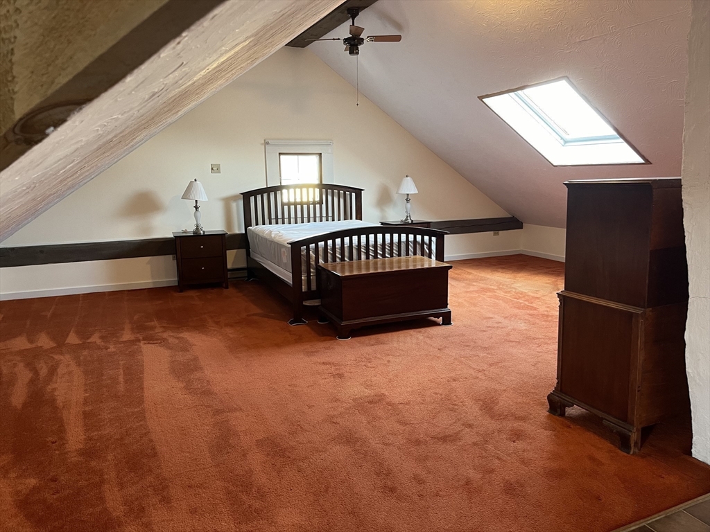 1 bed, 1 bath apartment for rent at 19 Washington Unit 3, Beverly — photo 6 of 11