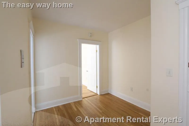 Studio bed, 1 bath apartment for rent at 19 Wendell St Unit 1, Harvard Square — photo 8 of 10