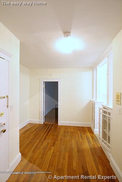 1 bed, 1 bath apartment for rent at 19 Wendell St Unit 16, Harvard Square — photo 6 of 6