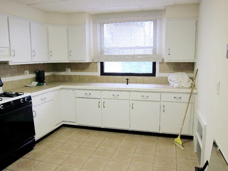3 bed, 2 bath apartment for rent at 19 Wesley St Unit 1, Winter Hill
