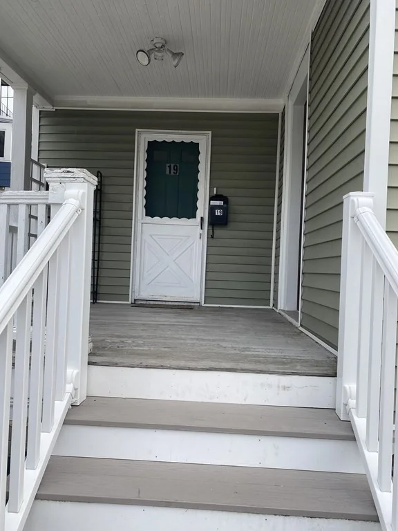 3 bed, 1 bath apartment for rent at 19 Whittemore St Unit 19, Medford — photo 3 of 18