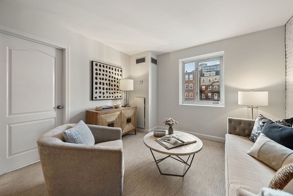 1 bed, 1 bath apartment for rent at 19 Wiget St Unit 201, North End — photo 4 of 20