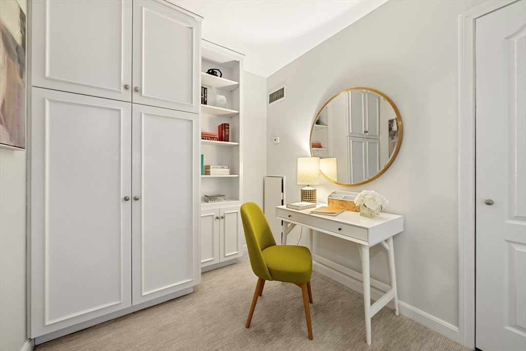 1 bed, 1 bath apartment for rent at 19 Wiget St Unit 201, North End — photo 6 of 20