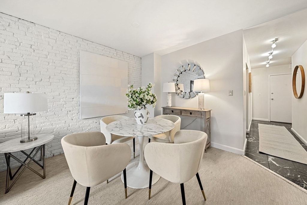 1 bed, 1 bath apartment for rent at 19 Wiget St Unit 201, North End — photo 11 of 20