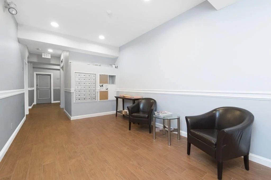 2 bed, 1 bath apartment for rent at 19 Wiget St Unit 302, North End — photo 11 of 15