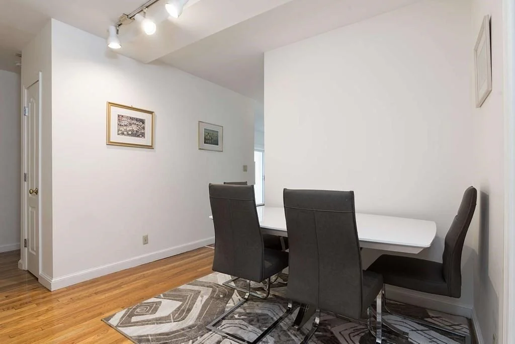 2 bed, 1 bath apartment for rent at 19 Wiget St Unit 302, North End — photo 4 of 15