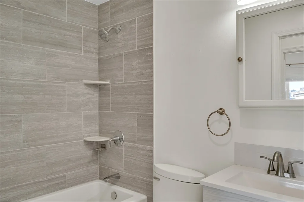 2 bed, 1 bath apartment for rent at 19 Wiget St Unit 505, North End — photo 12 of 23