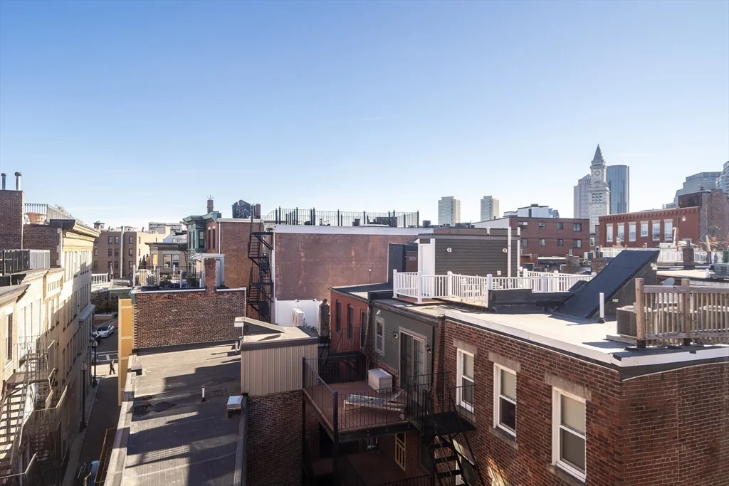 2 bed, 1 bath apartment for rent at 19 Wiget St Unit 505, North End — photo 22 of 23