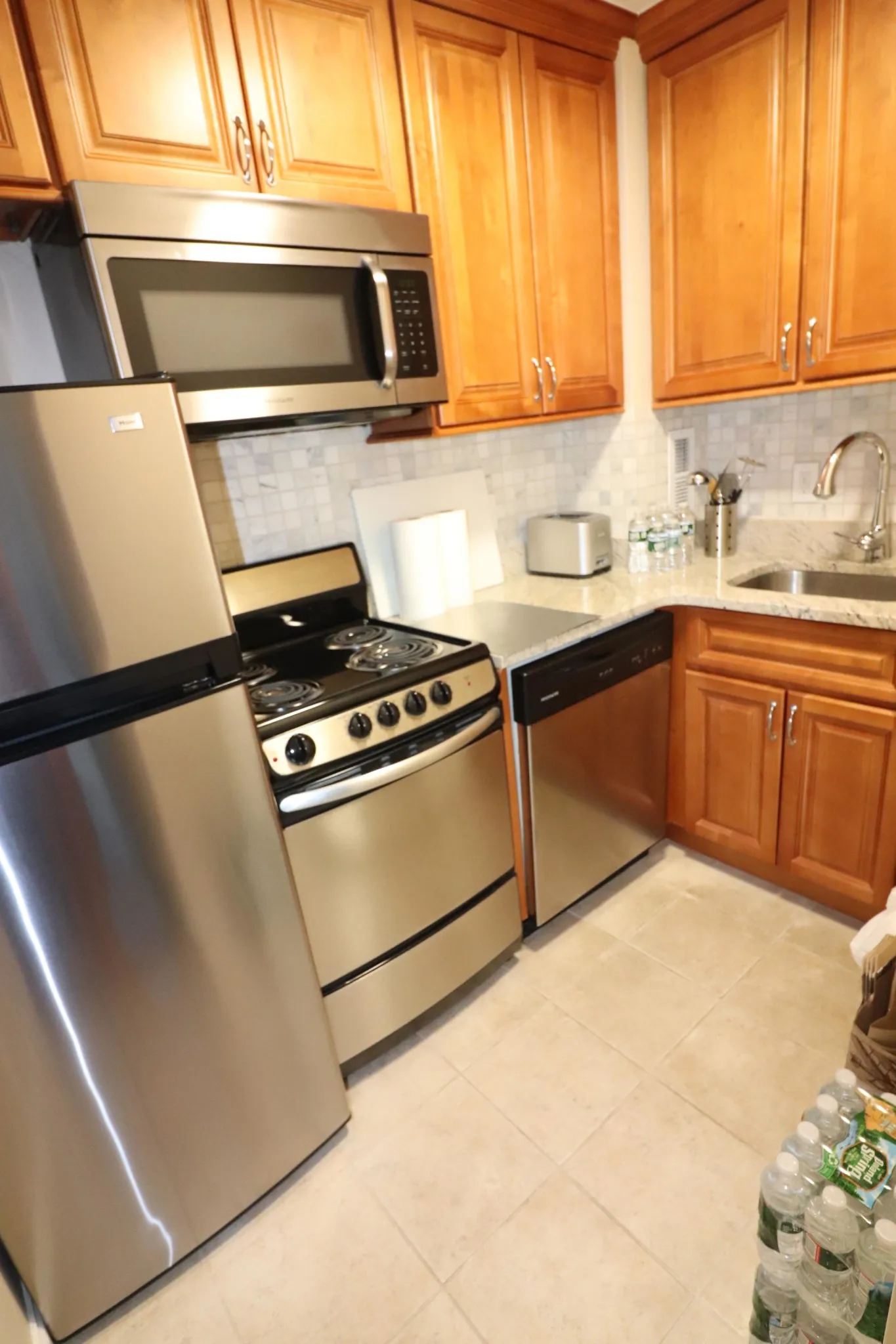 1 bed, 1 bath apartment for rent at 19 Winchester St Unit 0708, North Brookline