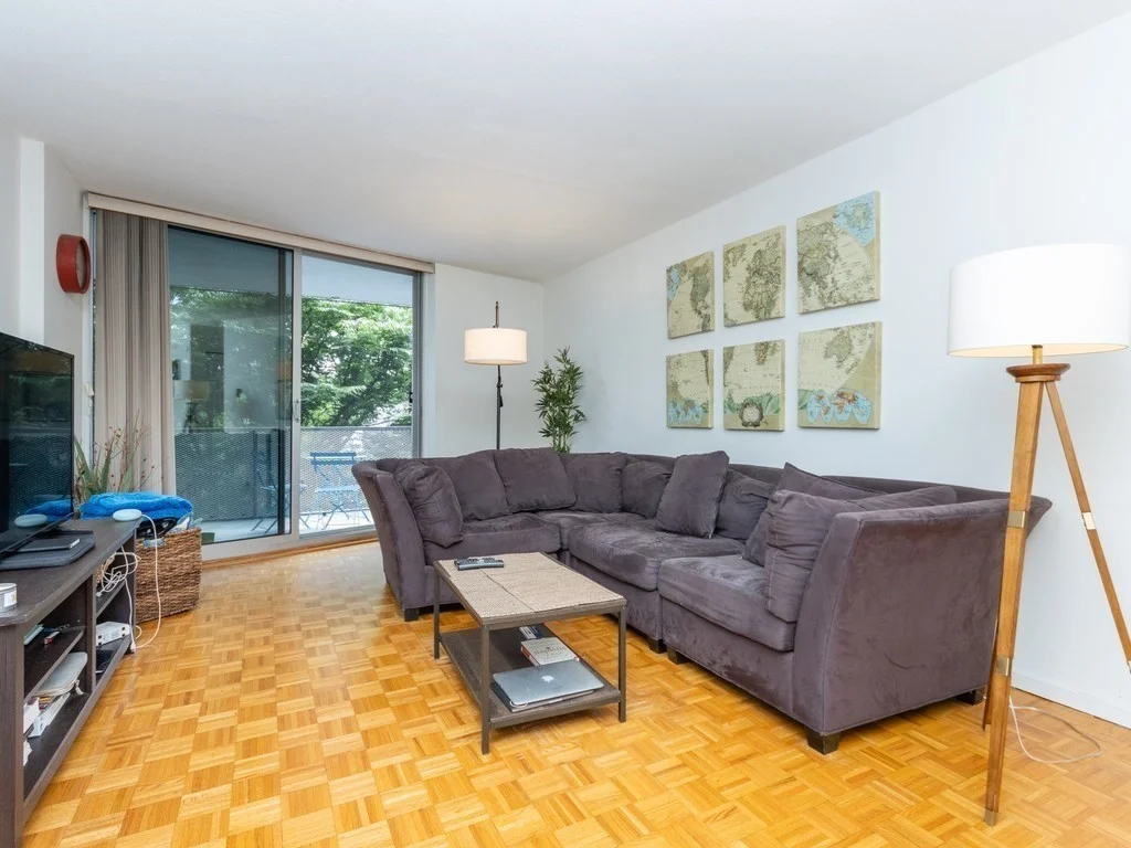 1 bed, 1 bath apartment for rent at 19 Winchester St Unit 1, Coolidge Corner — photo 2 of 19