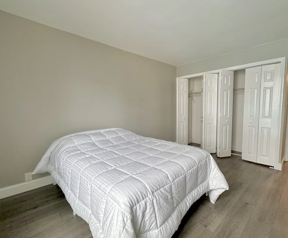 1 bed, 1 bath apartment for rent at 19 Winchester St Unit 210, Coolidge Corner — photo 11 of 15