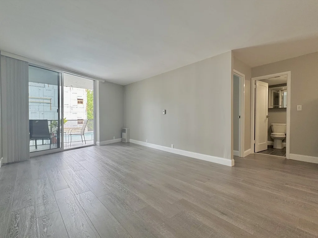1 bed, 1 bath apartment for rent at 19 Winchester St Unit 210, Coolidge Corner — photo 5 of 15