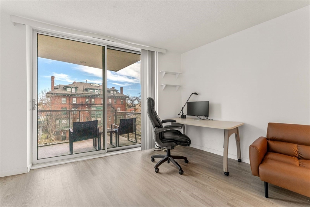 1 bed, 1 bath apartment for rent at 19 Winchester St Unit 312, Coolidge Corner — photo 6 of 22