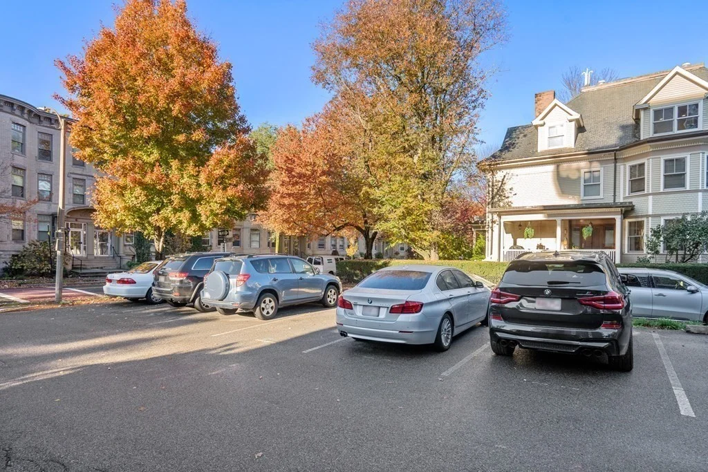 1 bed, 1 bath apartment for rent at 19 Winchester St Unit 508, Coolidge Corner — photo 5 of 12