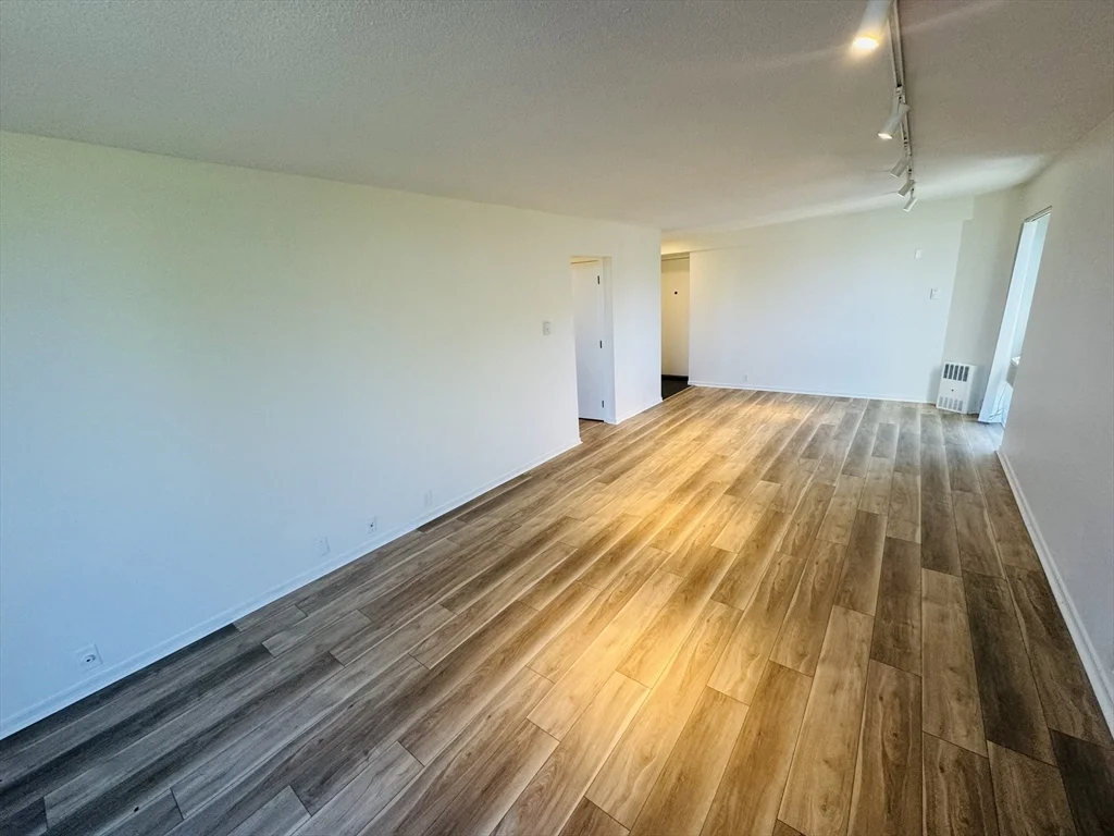 1 bed, 1 bath apartment for rent at 19 Winchester St Unit 702, North Brookline — photo 13 of 27