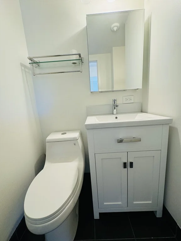 1 bed, 1 bath apartment for rent at 19 Winchester St Unit 702, North Brookline — photo 23 of 27