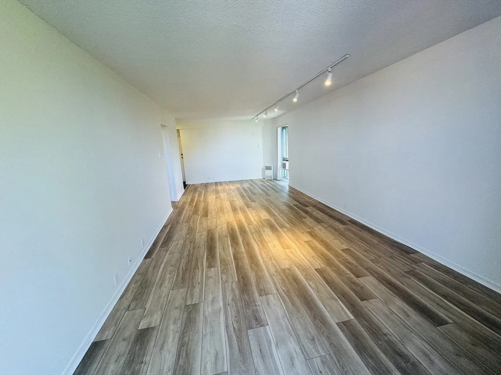 1 bed, 1 bath apartment for rent at 19 Winchester St Unit 702, North Brookline — photo 12 of 27