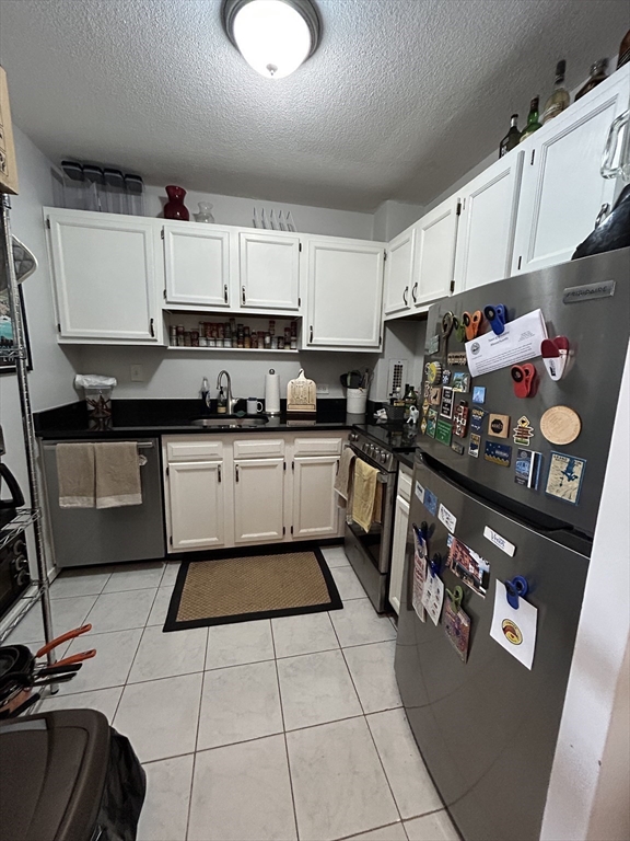 1 bed, 1 bath apartment for rent at 19 Winchester St Unit 710, Coolidge Corner — photo 2 of 19