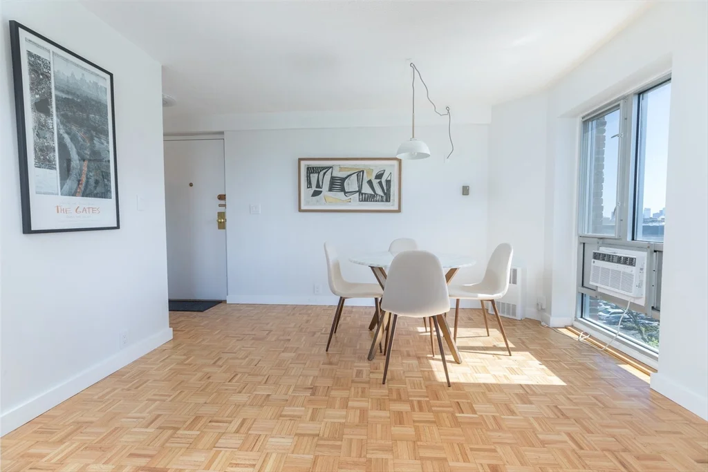 1 bed, 1 bath apartment for rent at 19 Winchester St Unit 711, Coolidge Corner — photo 7 of 24