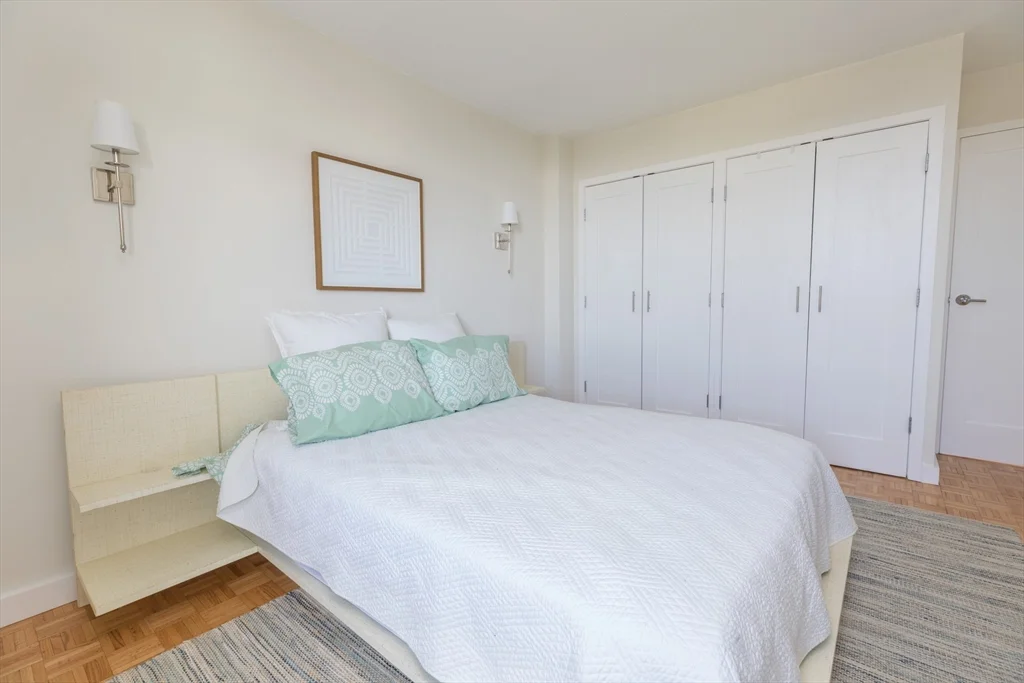 1 bed, 1 bath apartment for rent at 19 Winchester St Unit 711, Coolidge Corner — photo 12 of 24