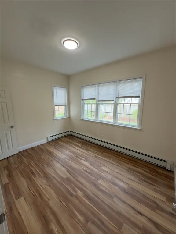 3 bed, 1 bath apartment for rent at 19 Winter St Unit 1, Framingham — photo 7 of 14