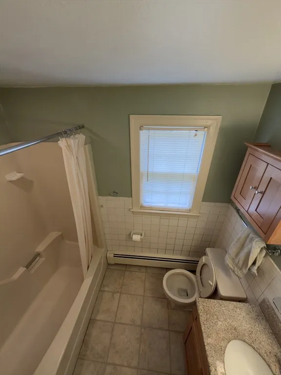3 bed, 1 bath apartment for rent at 19 Winter St Unit 1, Framingham — photo 11 of 14